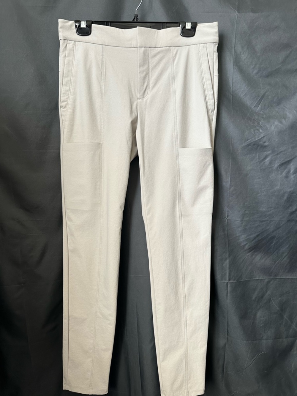 Athleta Wander Stash Women’s Beige Skinny Pants Size: 4